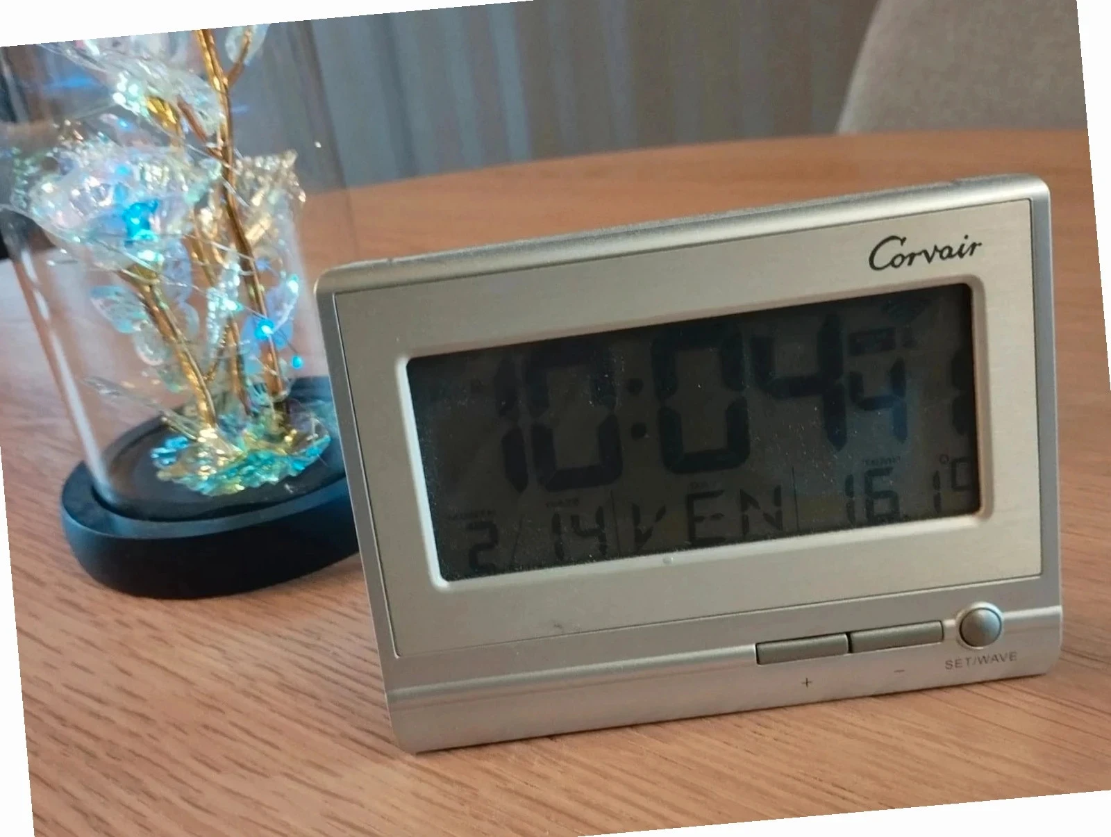 Station réveil/thermomètre/calendrier